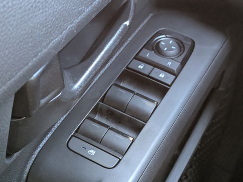 Used 2024 Toyota Tacoma SR5 image 22