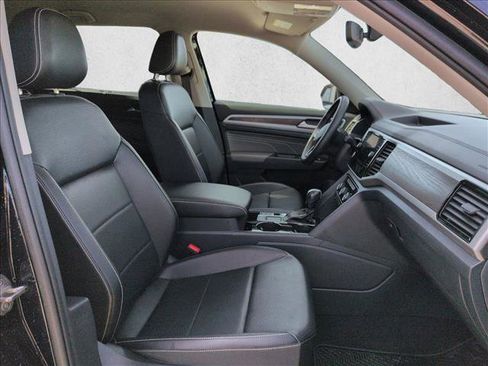 Used 2022 Volkswagen Atlas SE image 21