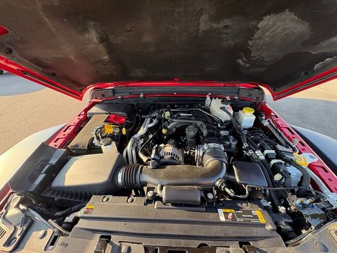 Used 2023 Jeep Gladiator Rubicon AWD/4WD image 29