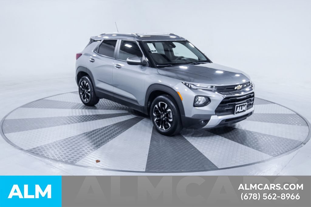Used 2023 Chevrolet TrailBlazer LT FWD image 13