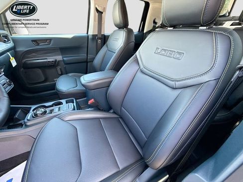 New 2025 Ford Maverick Lobo image 21