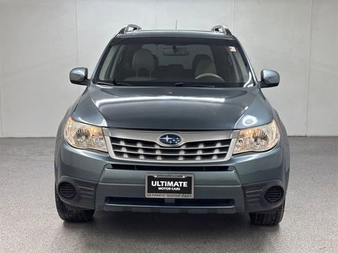 Used 2011 Subaru Forester 2.5X Premium w/ Popular Equipment Group 1A image 2