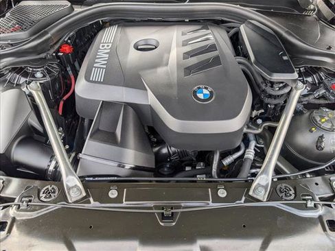 Certified 2025 BMW 530i image 24