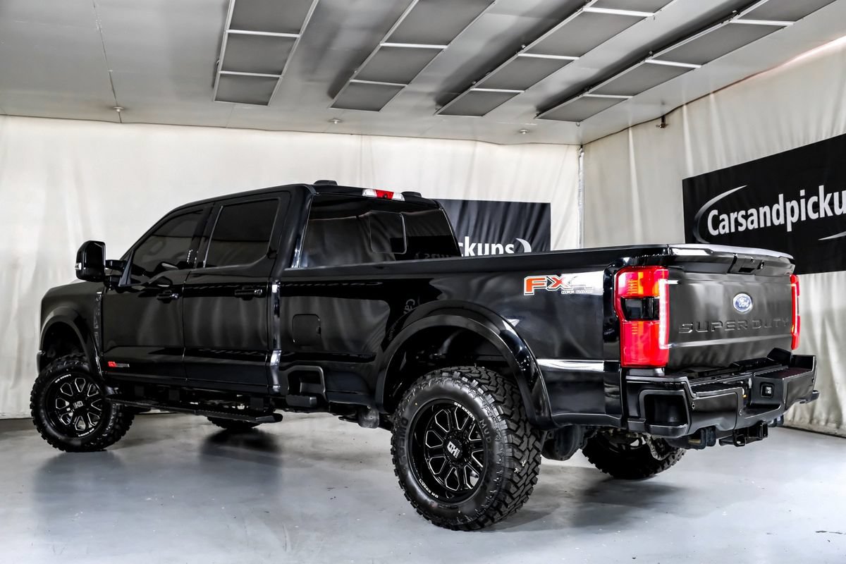 Used 2024 Ford F350 Lariat w/ Lariat Ultimate Package AWD/4WD image 11
