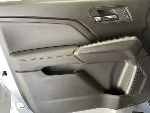 New 2026 GMC Canyon Elevation w/ Convenience Package image 11