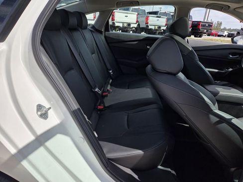 Used 2025 Honda Accord EX-L image 16