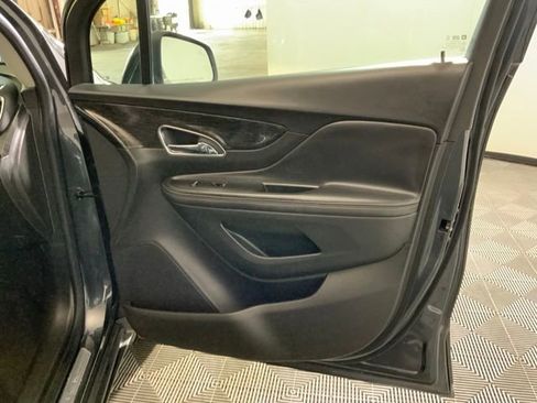 Used 2016 Buick Encore Convenience FWD image 39