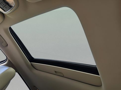 Used 2014 Jeep Grand Cherokee Limited image 14