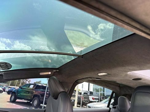 Used 2023 Tesla Model X AWD/4WD image 21