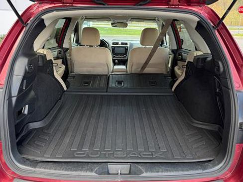 Used 2018 Subaru Outback 2.5i Premium image 23