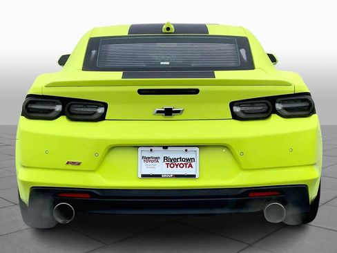 Used 2020 Chevrolet Camaro LT w/ RS Package image 4
