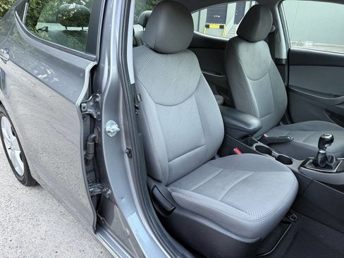 Used 2013 Hyundai Elantra GLS image 15