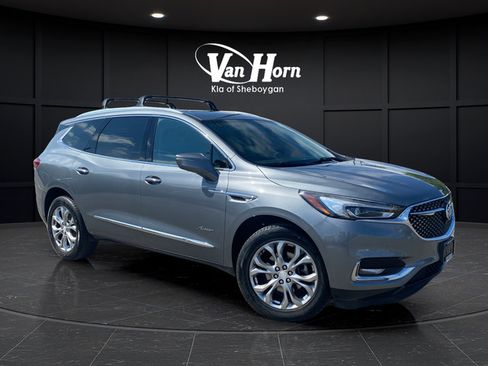 Used 2018 Buick Enclave Avenir w/ Avenir Technology Package AWD/4WD image 1