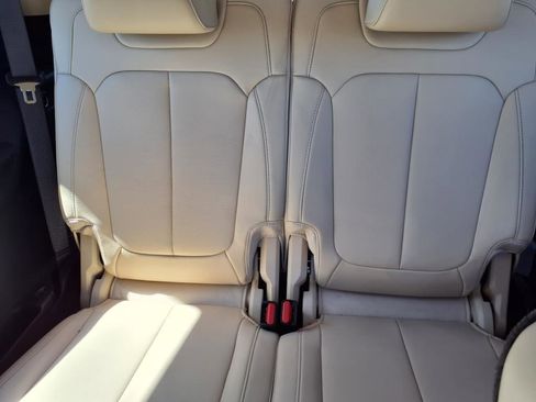 Certified 2021 Jeep Grand Cherokee L Limited image 15