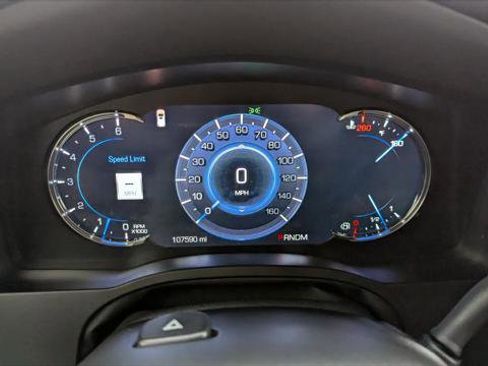 Used 2016 Cadillac Escalade ESV Premium image 27