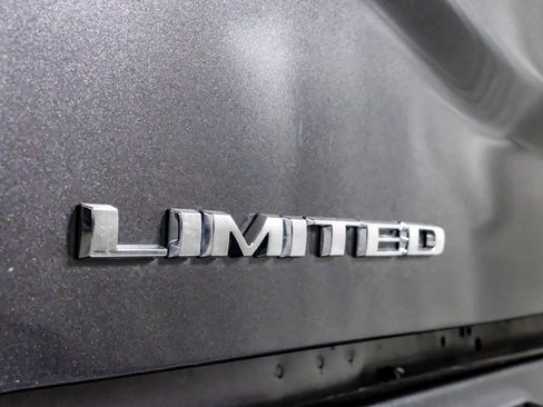 Used 2020 RAM 2500 Limited image 46