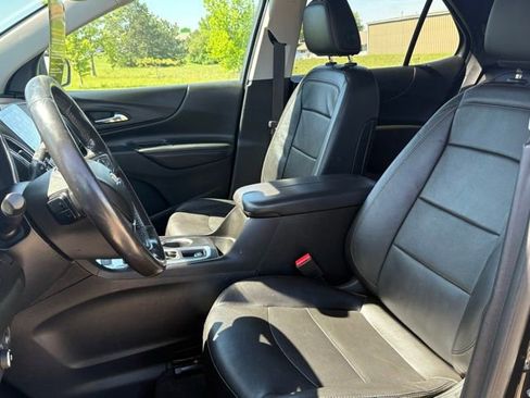 Used 2020 Chevrolet Equinox Premier AWD/4WD image 10