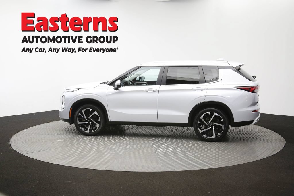 Used 2024 Mitsubishi Outlander SE AWD/4WD image 61