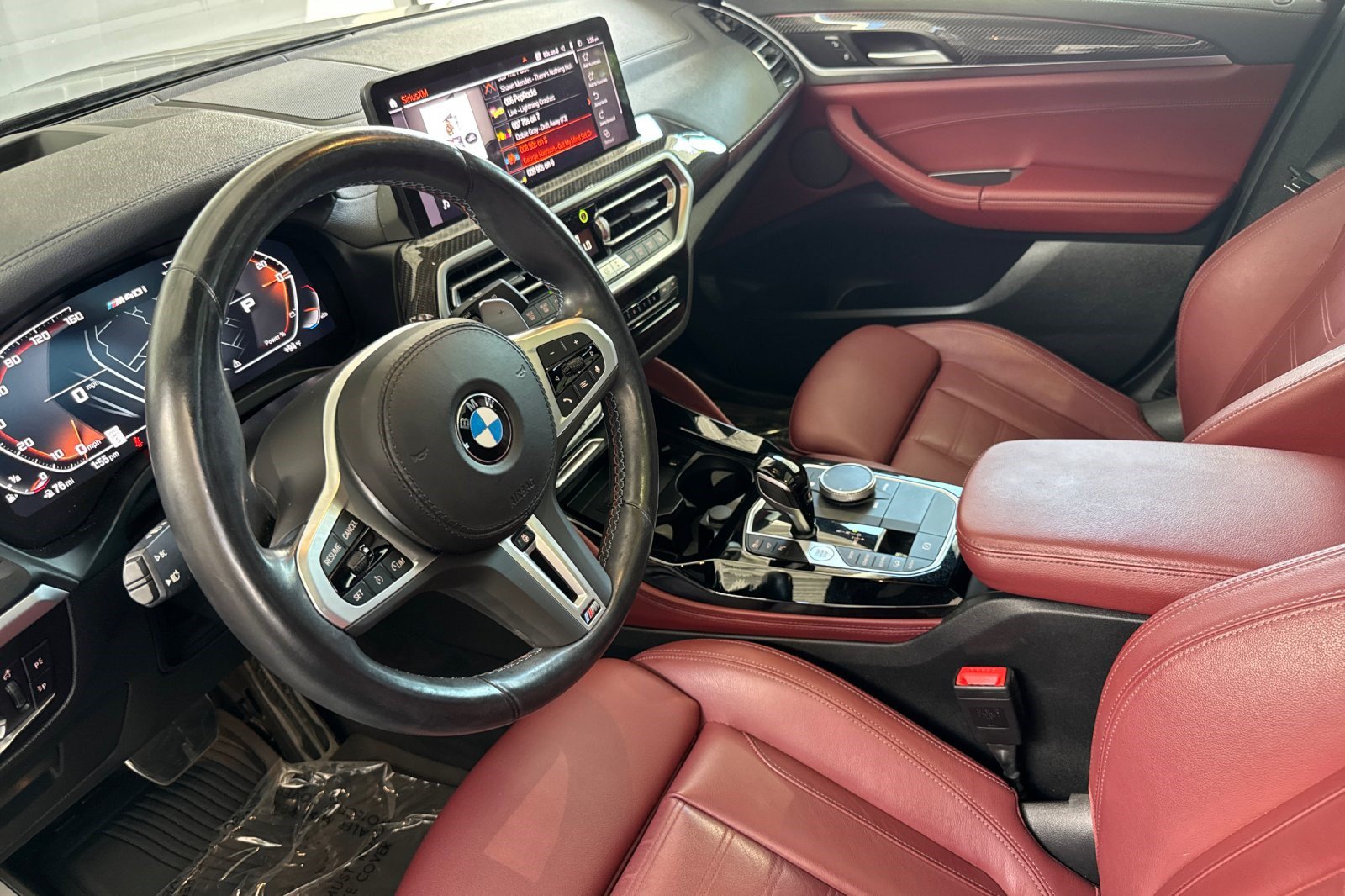 Certified 2024 BMW X4 M40i w/ Premium Package AWD/4WD image 11