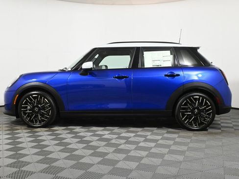 Used 2025 MINI Cooper S image 2
