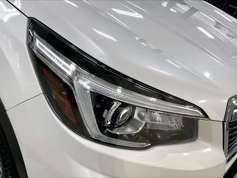 Used 2019 Subaru Forester Touring image 27