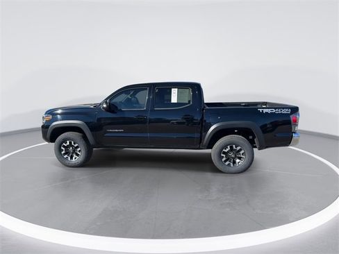 Used 2021 Toyota Tacoma TRD Off-Road image 4