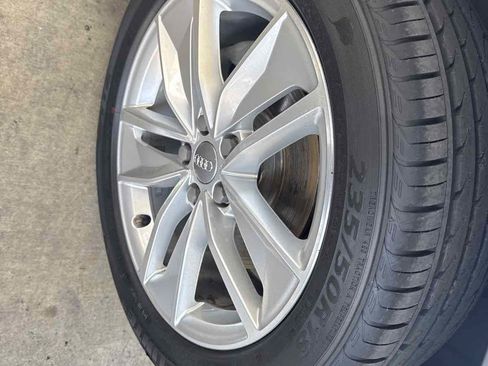 Used 2017 Audi Q3 2.0T Premium w/ Convenience Package FWD image 19