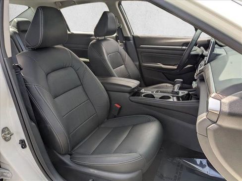 Used 2021 Nissan Altima 2.5 SL FWD image 19