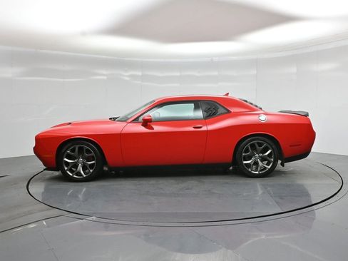 Used 2016 Dodge Challenger SXT Plus RWD image 25