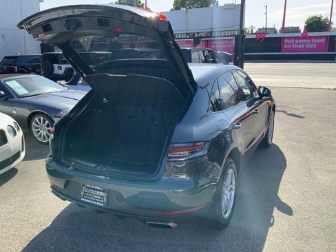 Used 2019 Porsche Macan AWD/4WD image 12