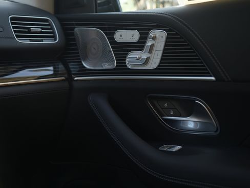 New 2026 Mercedes-Benz GLE 580 4MATIC image 24