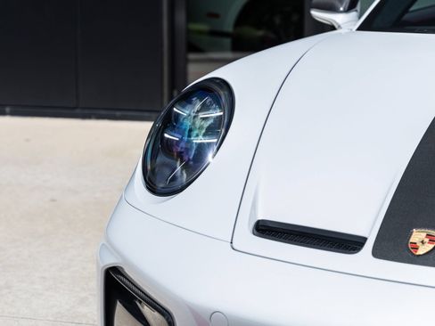 Certified 2026 Porsche 911 GT3 RWD image 27
