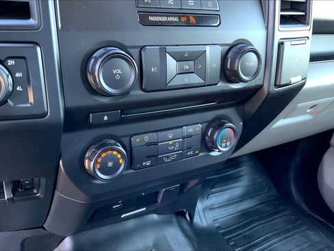 Used 2018 Ford F150 XL w/ XL Power Equipment Group AWD/4WD image 63