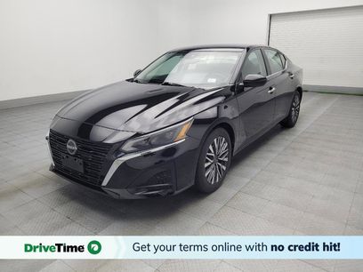 Used 2023 Nissan Altima 2.5 SV