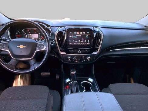 Used 2019 Chevrolet Traverse LT FWD image 16