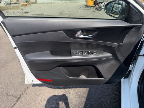 Used 2021 Kia Forte GT-Line FWD image 19