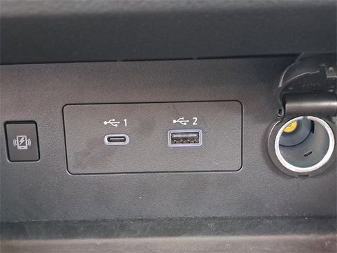 Used 2024 Nissan Altima 2.5 SR w/ SR Premium Package image 23