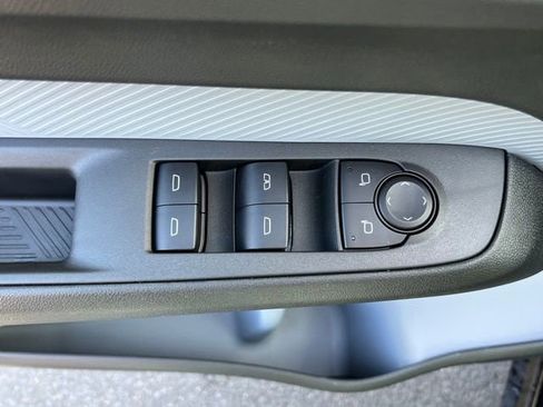 New 2027 Chevrolet Bolt LT w/ Comfort Package image 16