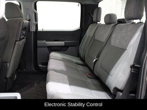 Used 2023 Ford F150 XLT w/ XTR Package image 11