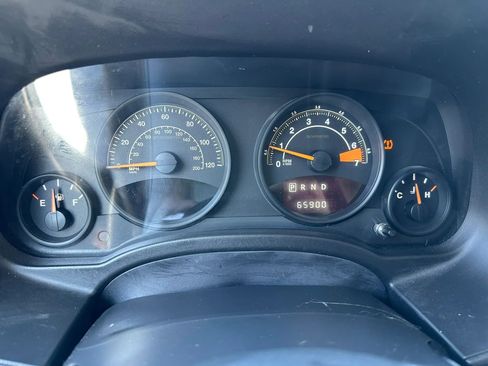 Used 2017 Jeep Patriot Sport w/ Power Value Group FWD image 24