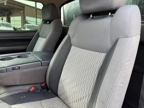 Used 2015 Toyota Tundra SR image 12