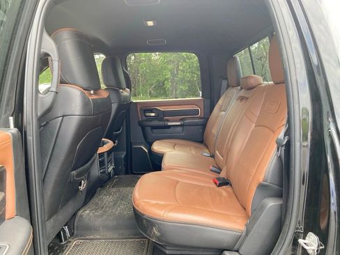 Used 2022 RAM 3500 Limited AWD/4WD image 12