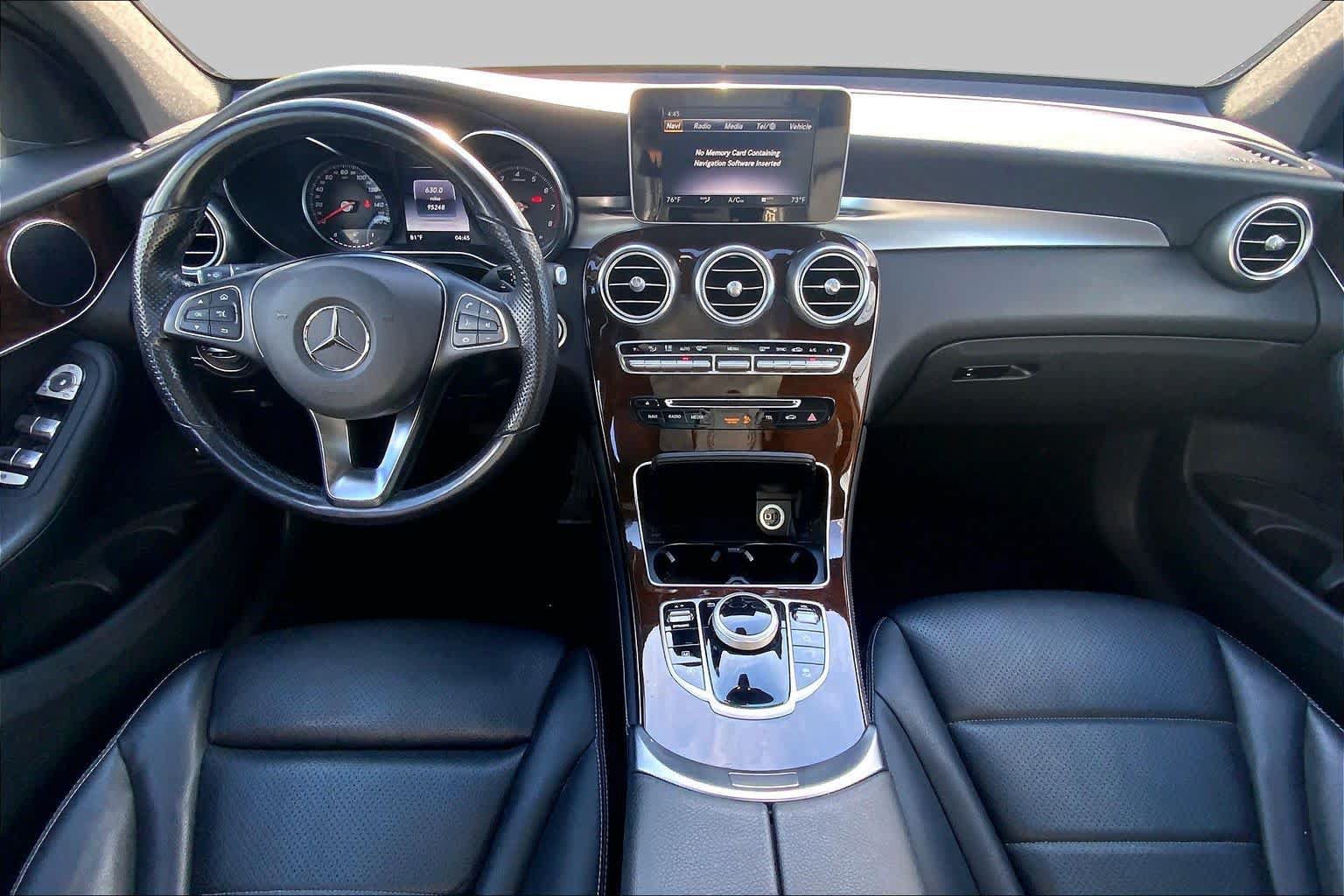 Used 2019 Mercedes-Benz GLC 300 4MATIC image 15