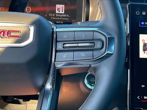 Used 2026 GMC Terrain Elevation w/ Elevation Premium Package image 46