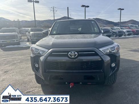 Used 2022 Toyota 4Runner SR5 image 7