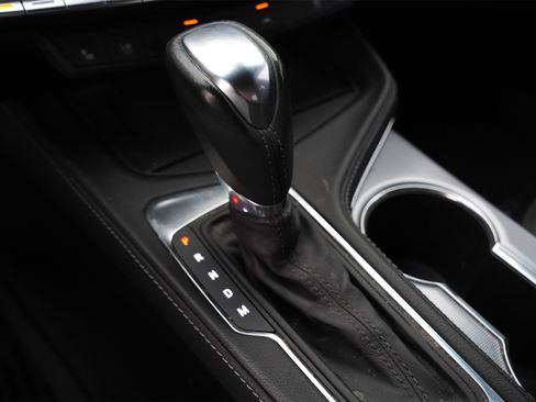 Certified 2022 Cadillac CT4 Premium Luxury image 14