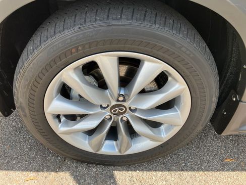 Certified 2022 INFINITI QX50 Essential image 15