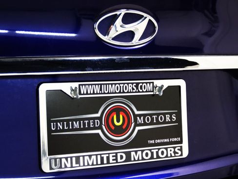 Used 2013 Hyundai Sonata GLS w/ Popular Equipment Pkg FWD image 4