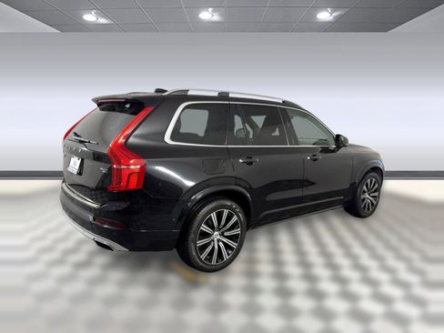 Used 2016 Volvo XC90 T6 Momentum w/ Momentum Plus Package image 9