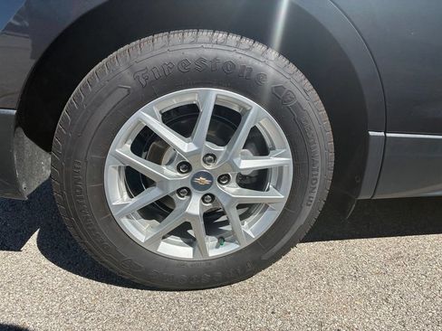 Used 2023 Chevrolet Equinox LT w/ LPO, Floor Liner Package FWD image 26
